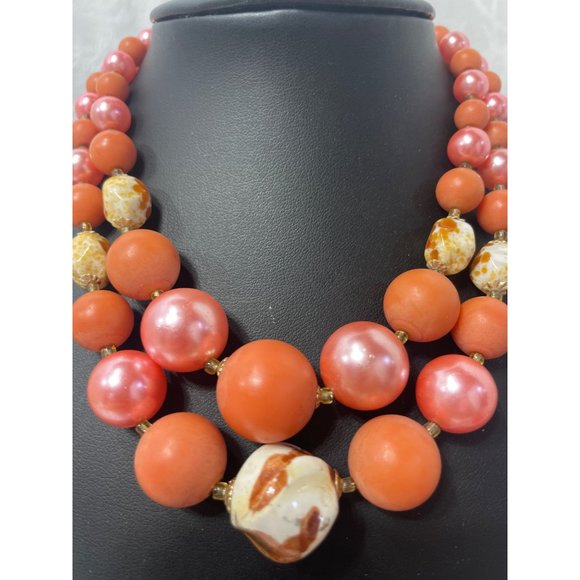 Vintage Japan 2 strand choker 12” 2” extender Peach Beads Stone Accent Pieces - Picture 5 of 5
